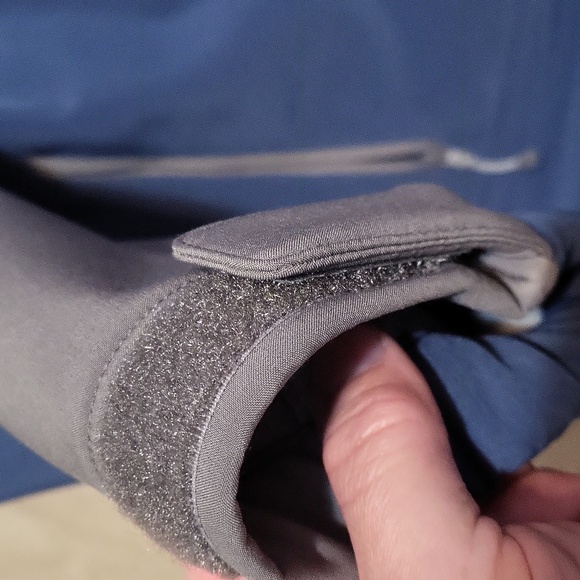 Guide series jacket - Picture 5 of 7